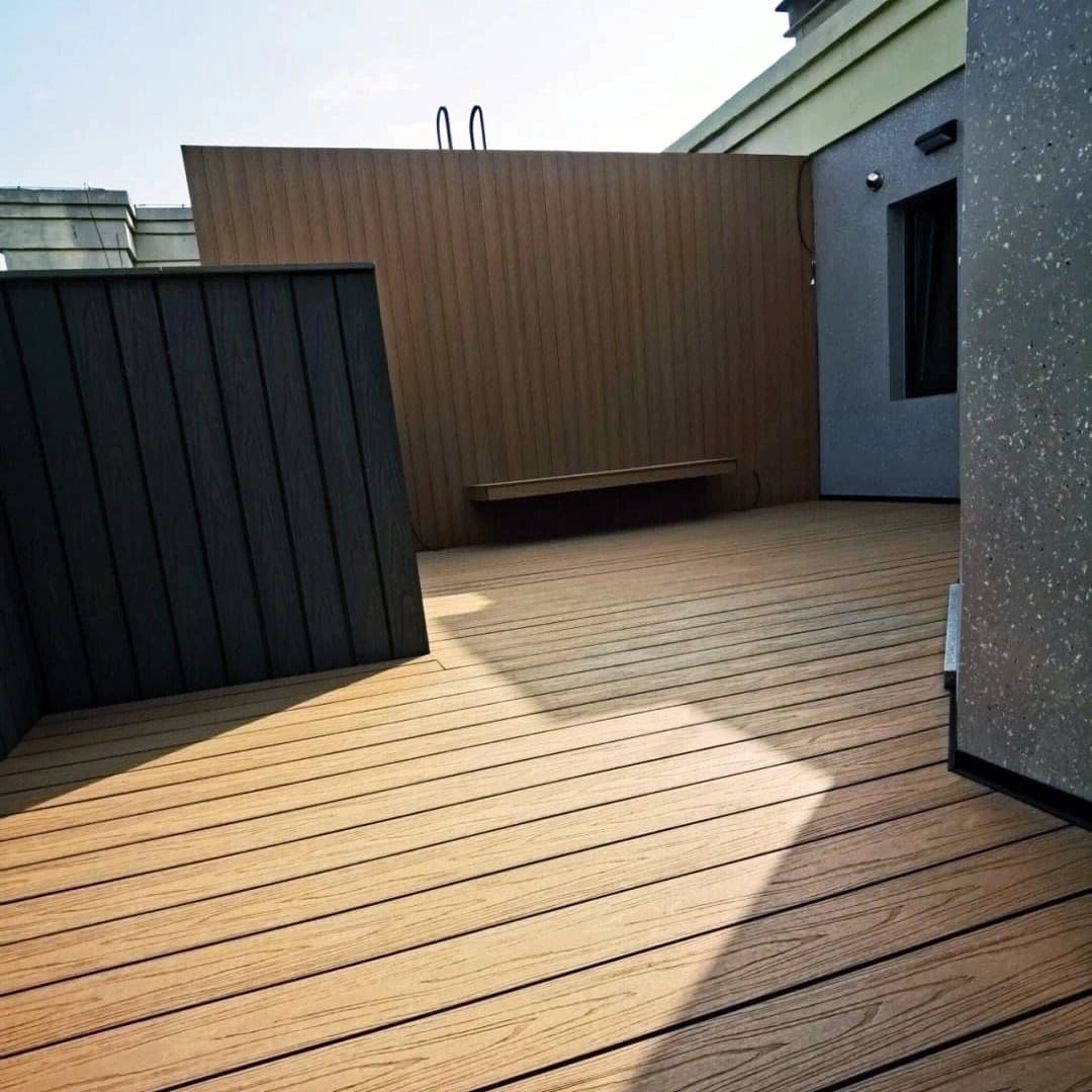 Tercel 140*25mm Non-cracking Custom WPC Outdoor Decking Teak 3D Embossing Wood Grain Composite Decking