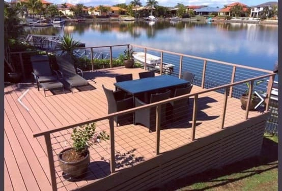 China black composite decking factoryChina black composite decking factory