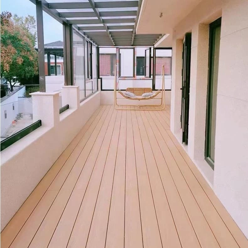 China weatherproof decking factory